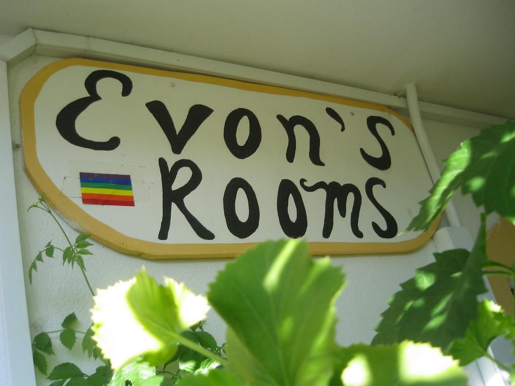 Evon'S Rooms 法纳里 外观 照片
